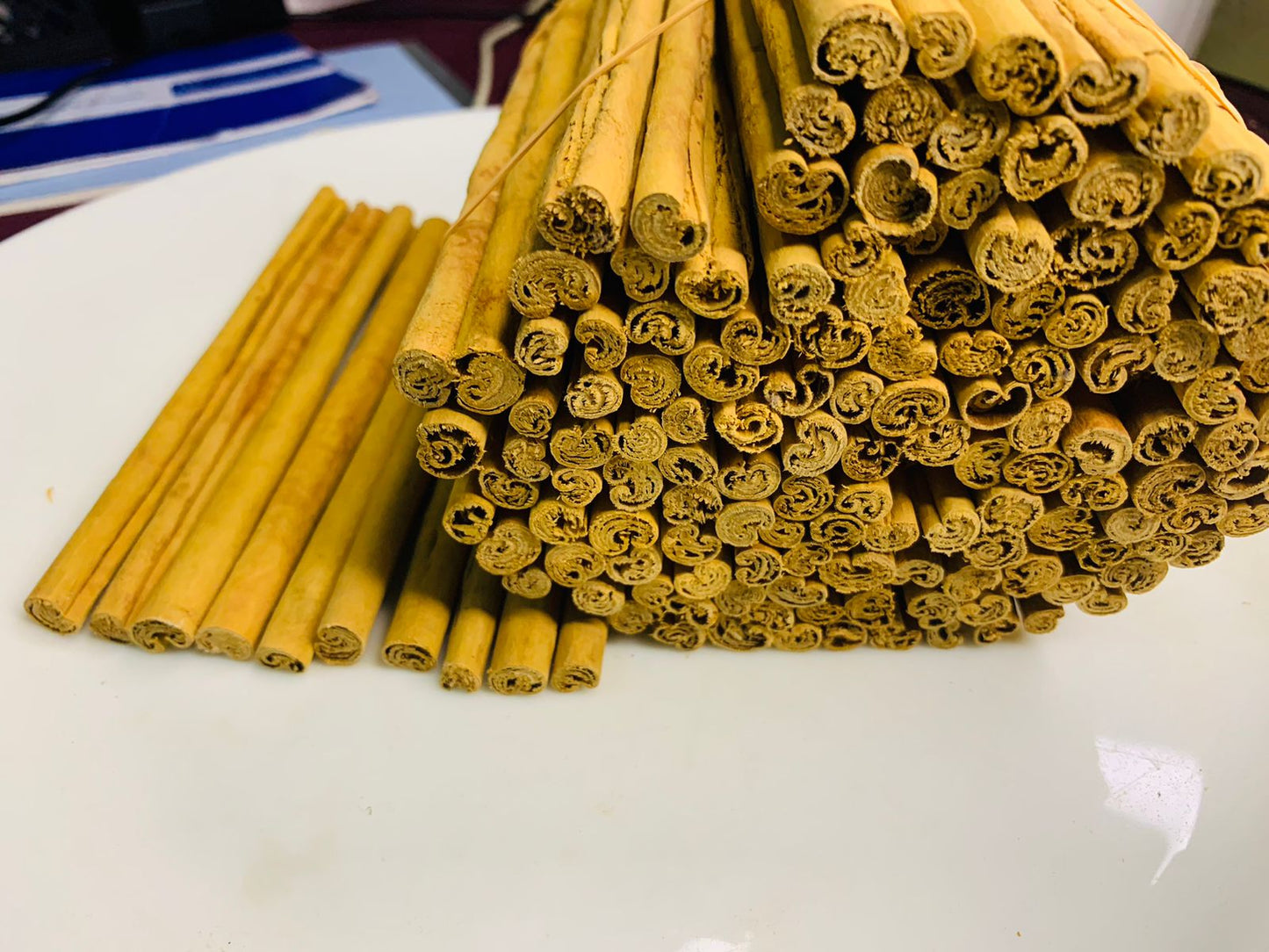 Cinnamon sticks 100% Pure Organic Ceylon alba Cinnamon from Sri Lanka